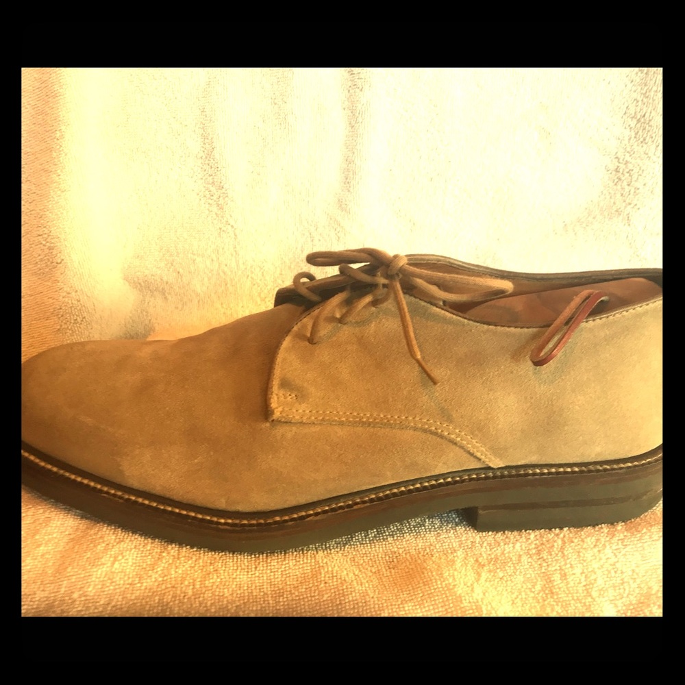 Cole Haan Men’s Desert Suede Oxford.